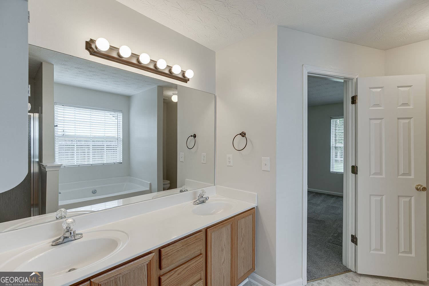 387 Joshua Way Hoschton - Photo 31