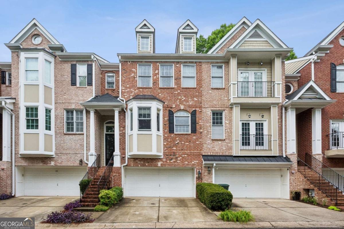 110 McLaren Gates Drive Marietta - main photo
