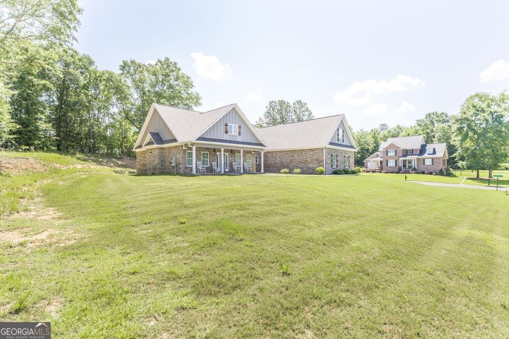 374 Carrick Way Macon - main photo