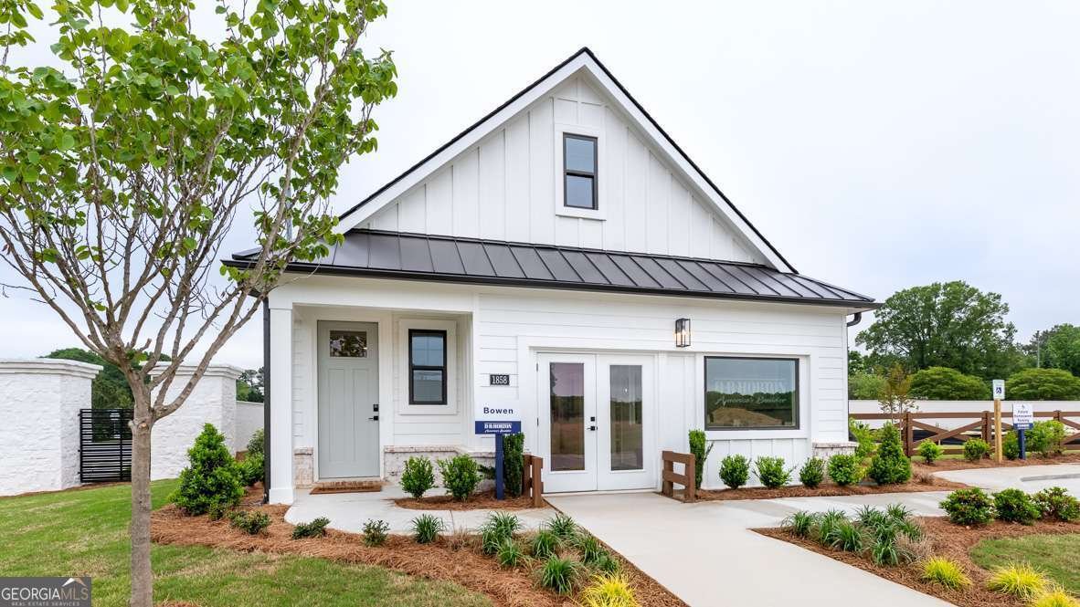 1494 LONGWING Lane Marietta - main photo