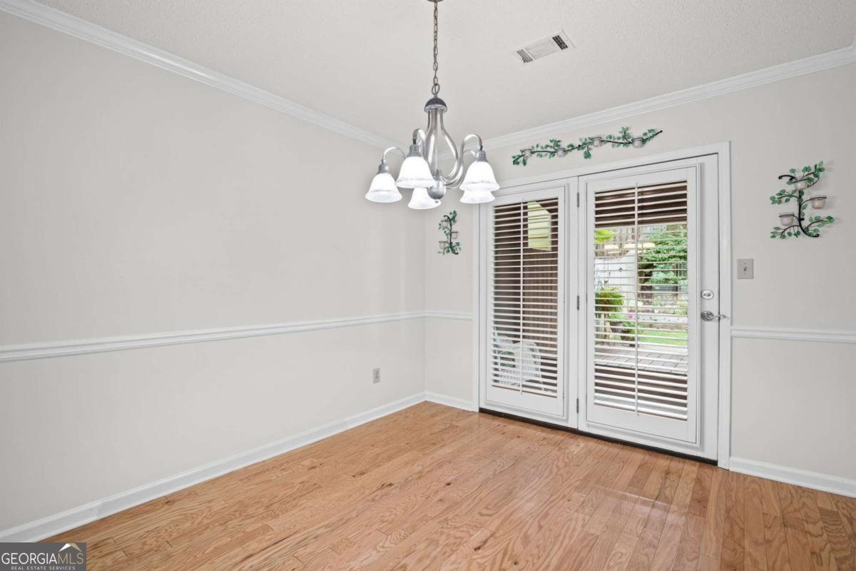 257 Triple Oaks Drive Tucker - Photo 12