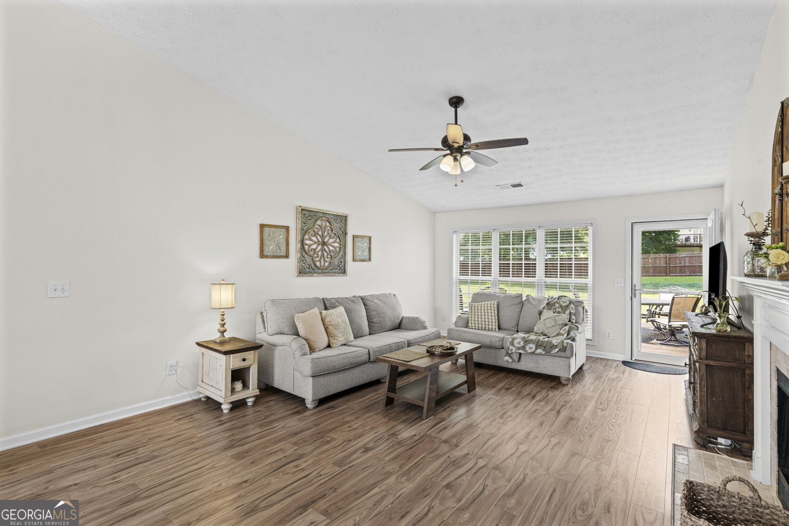 7065 Valley Landing Court Cumming - Photo 13