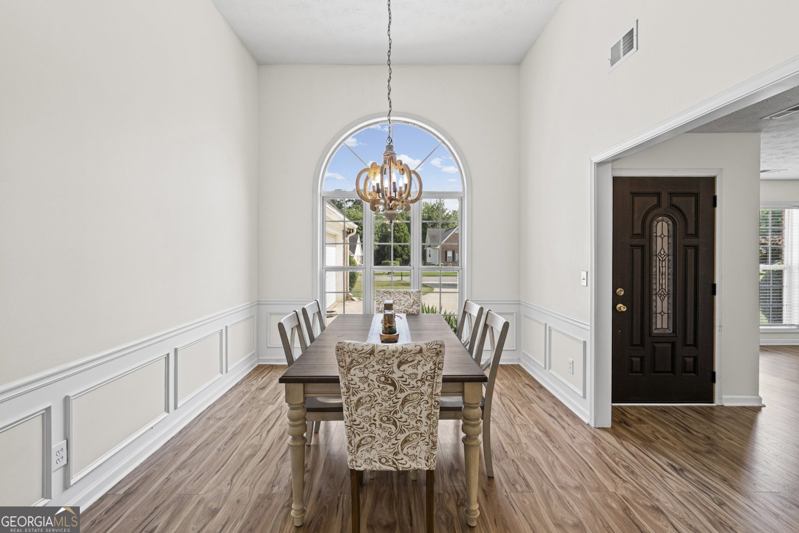 7065 Valley Landing Court Cumming - Photo 8