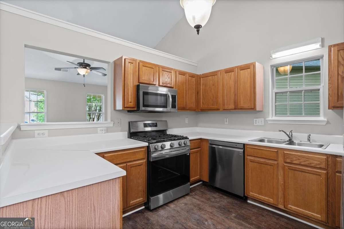 4652 Grove Court Acworth - Photo 11