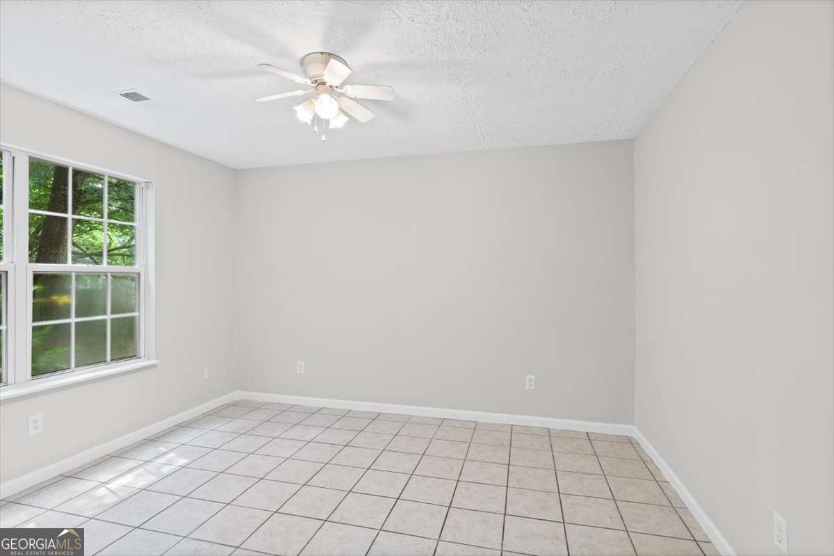 4652 Grove Court Acworth - Photo 16