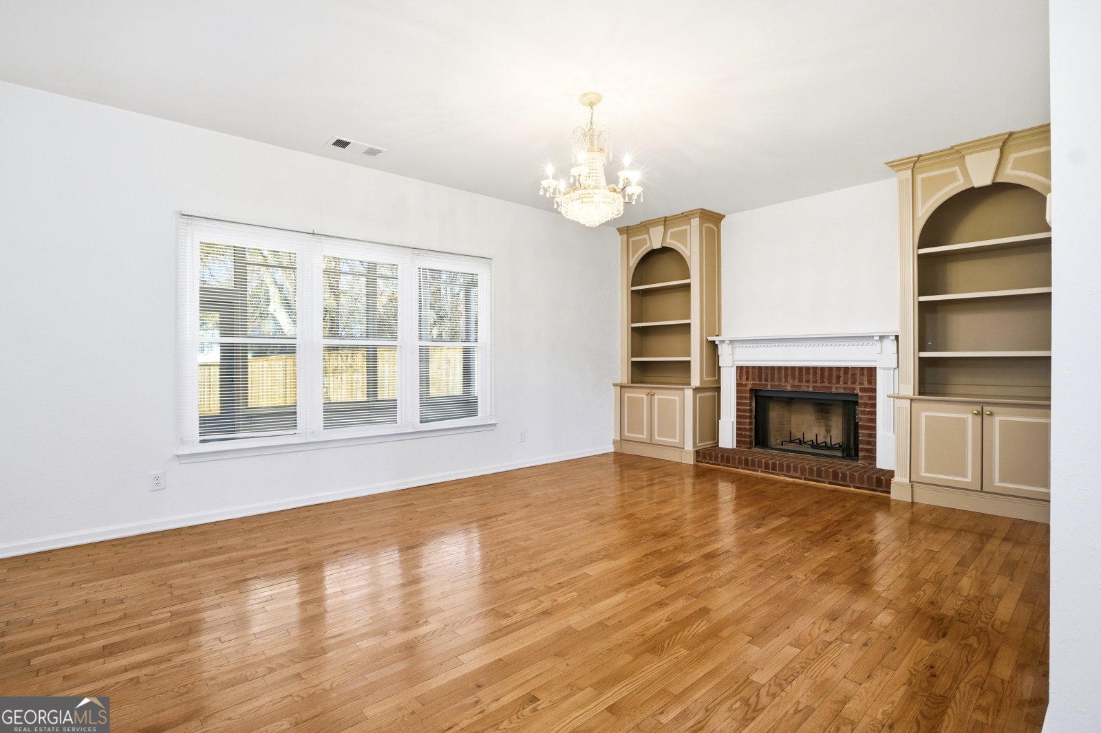 1660 Calvin Davis Circle Lawrenceville - Photo 9