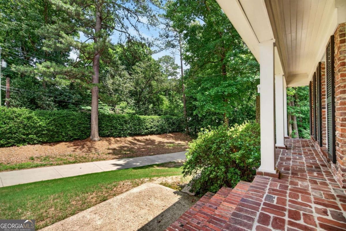 2085 Mount Paran Road Atlanta - Photo 6