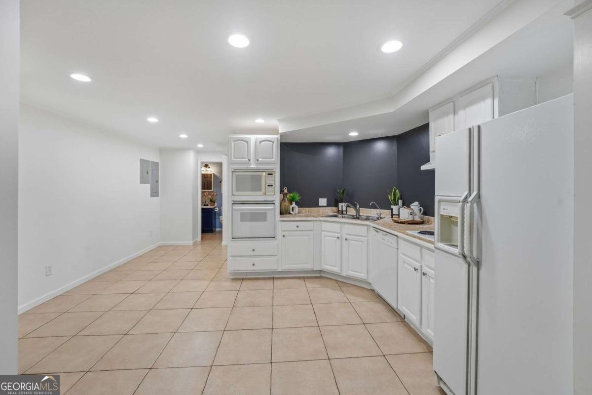 6010 Masters Club Drive Suwanee - Photo 48