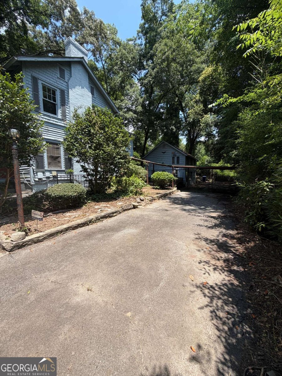 1332 Boulevard Lorraine SW Atlanta - Photo 6
