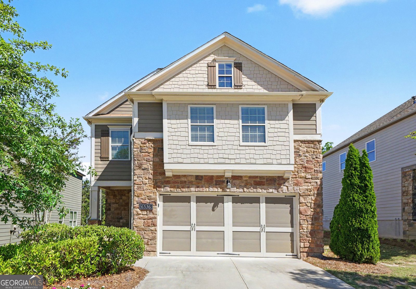 6536 Crosscreek Lane Flowery Branch - main photo