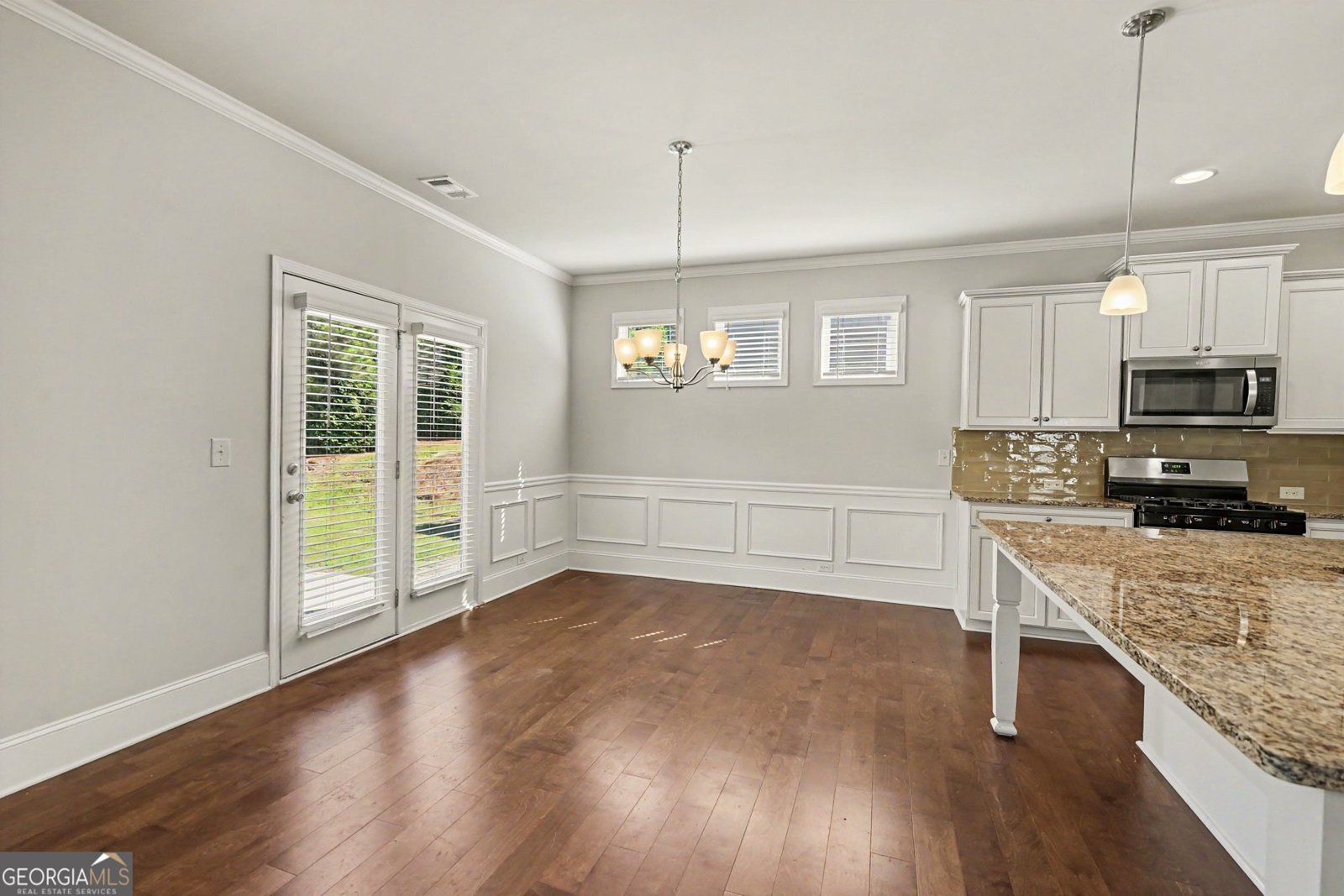 6536 Crosscreek Lane Flowery Branch - Photo 10