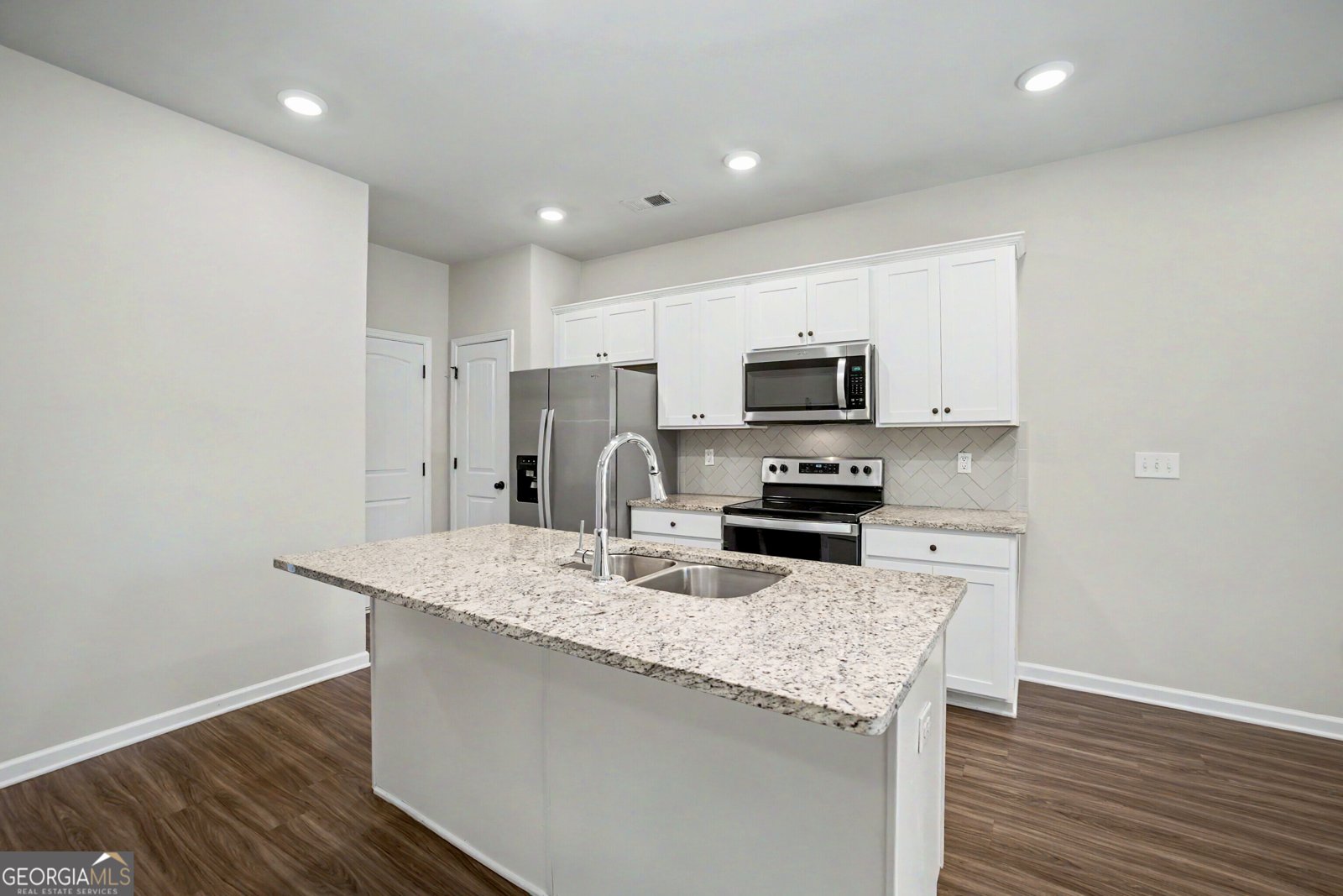 195 Skipjack Court Covington - Photo 11