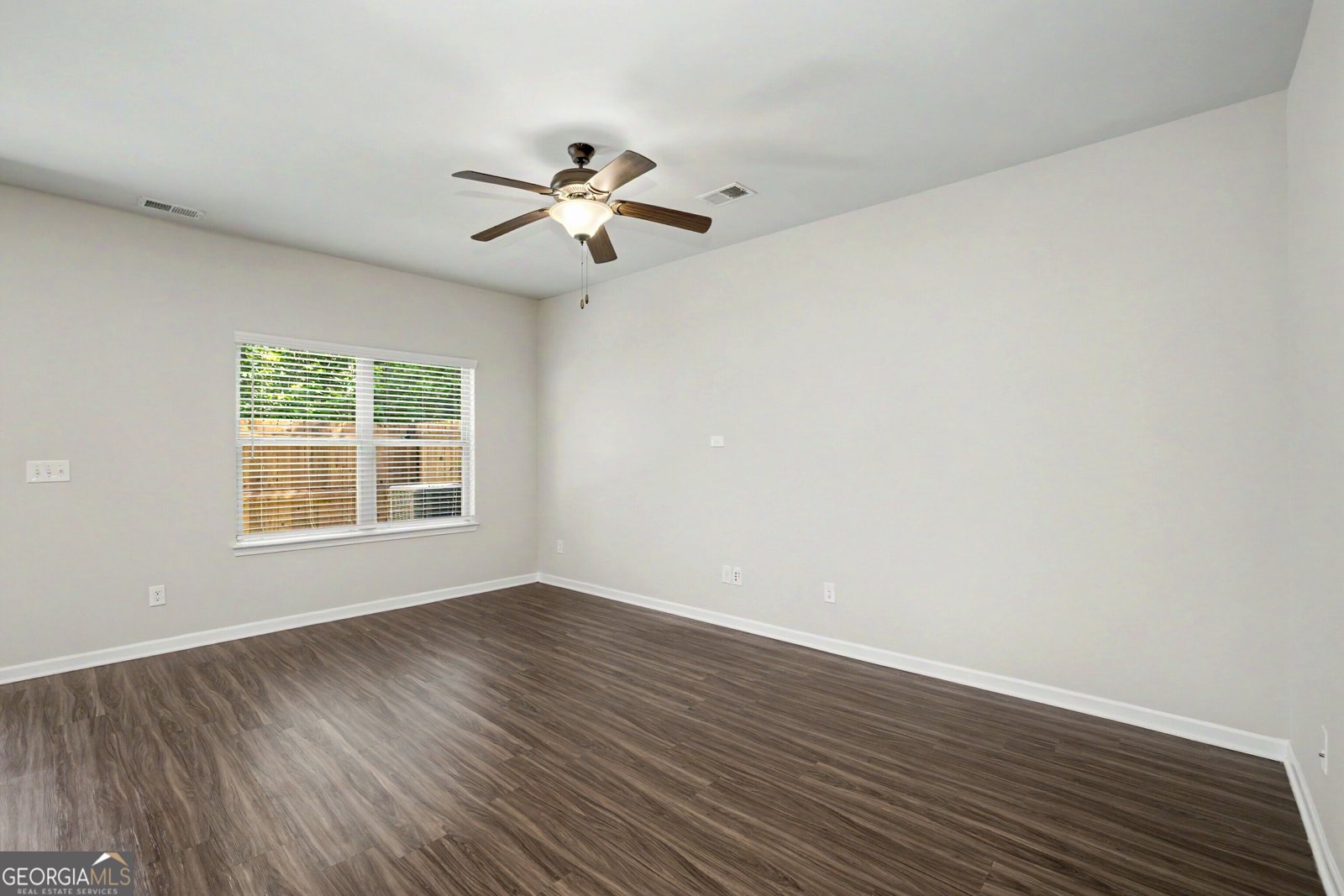 195 Skipjack Court Covington - Photo 8