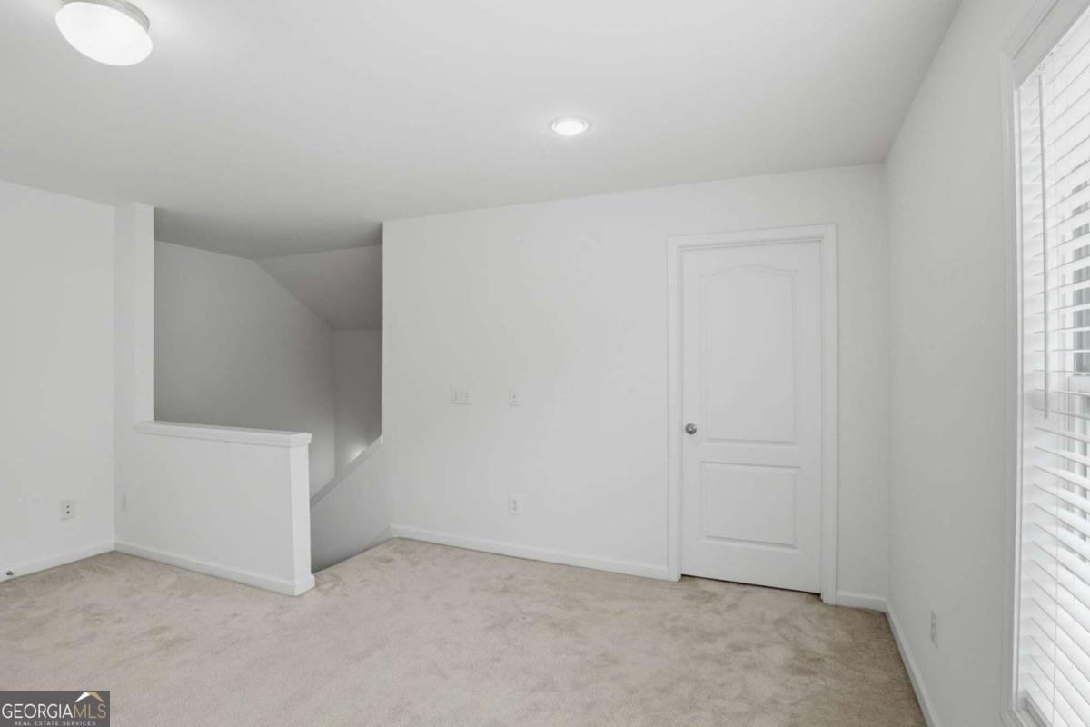 1013 Firethorne Pass Cumming - Photo 12