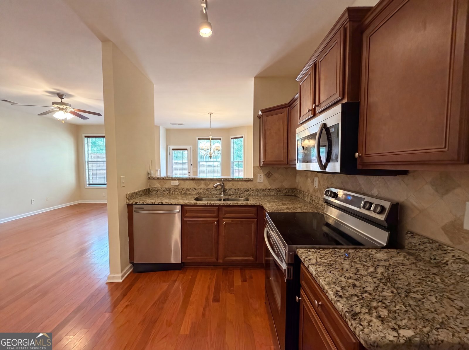 4339 Barcelona Trace Stone Mountain - Photo 10