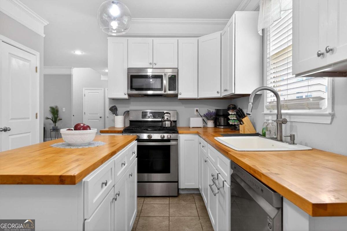 2493 Burtz Street Atlanta - Photo 17