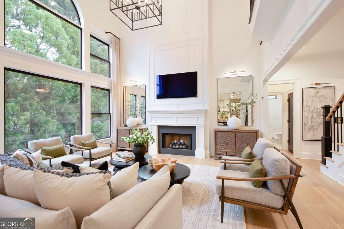 2975 Woodvale Court Alpharetta - Photo 13
