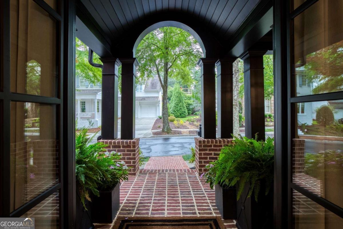 2975 Woodvale Court Alpharetta - Photo 6