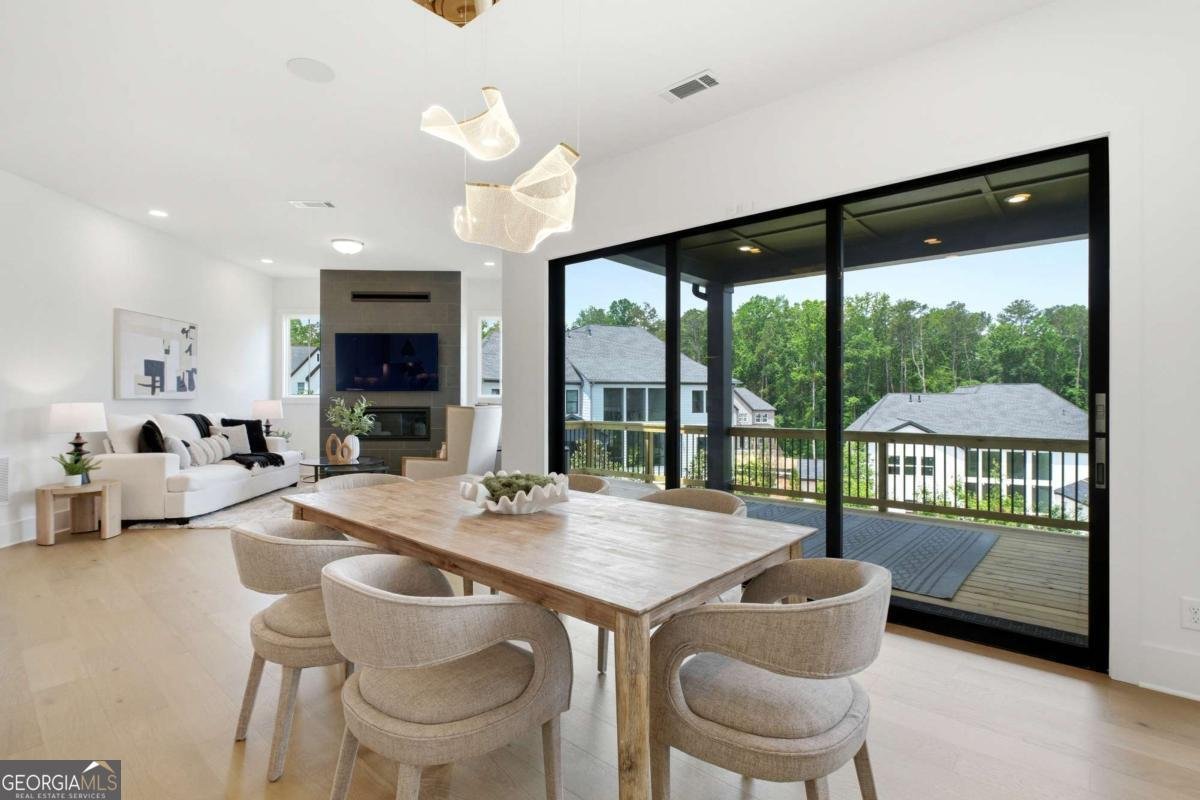 4510 Hawthorn Circle Alpharetta - Photo 11