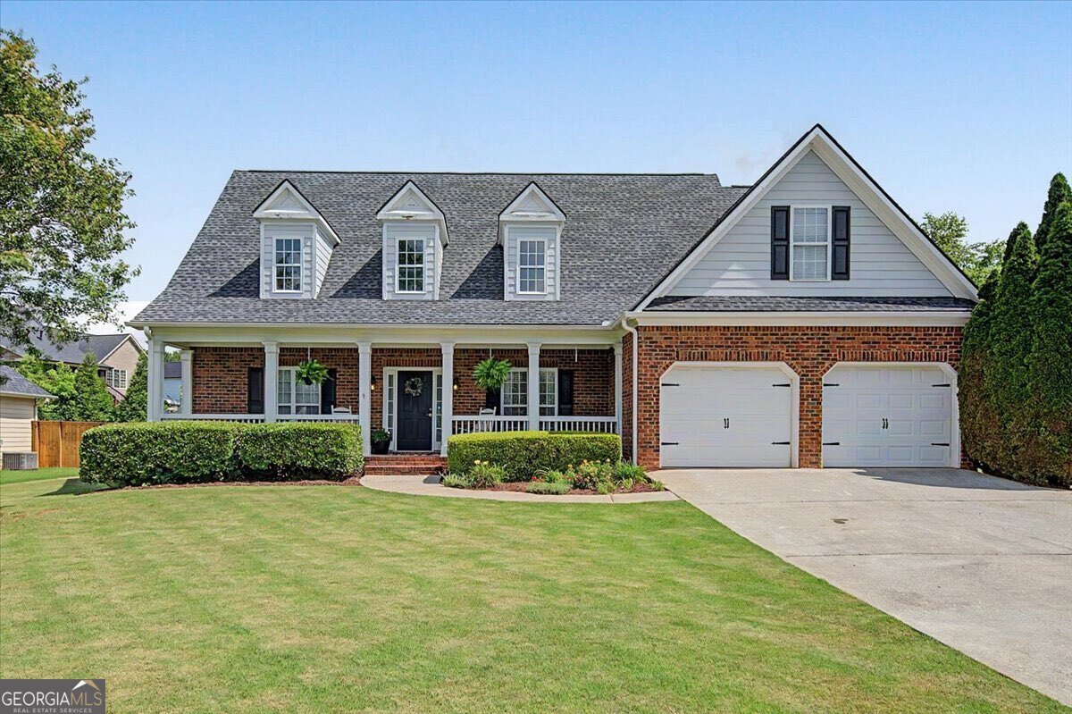 32 Colonial Circle Cartersville - main photo