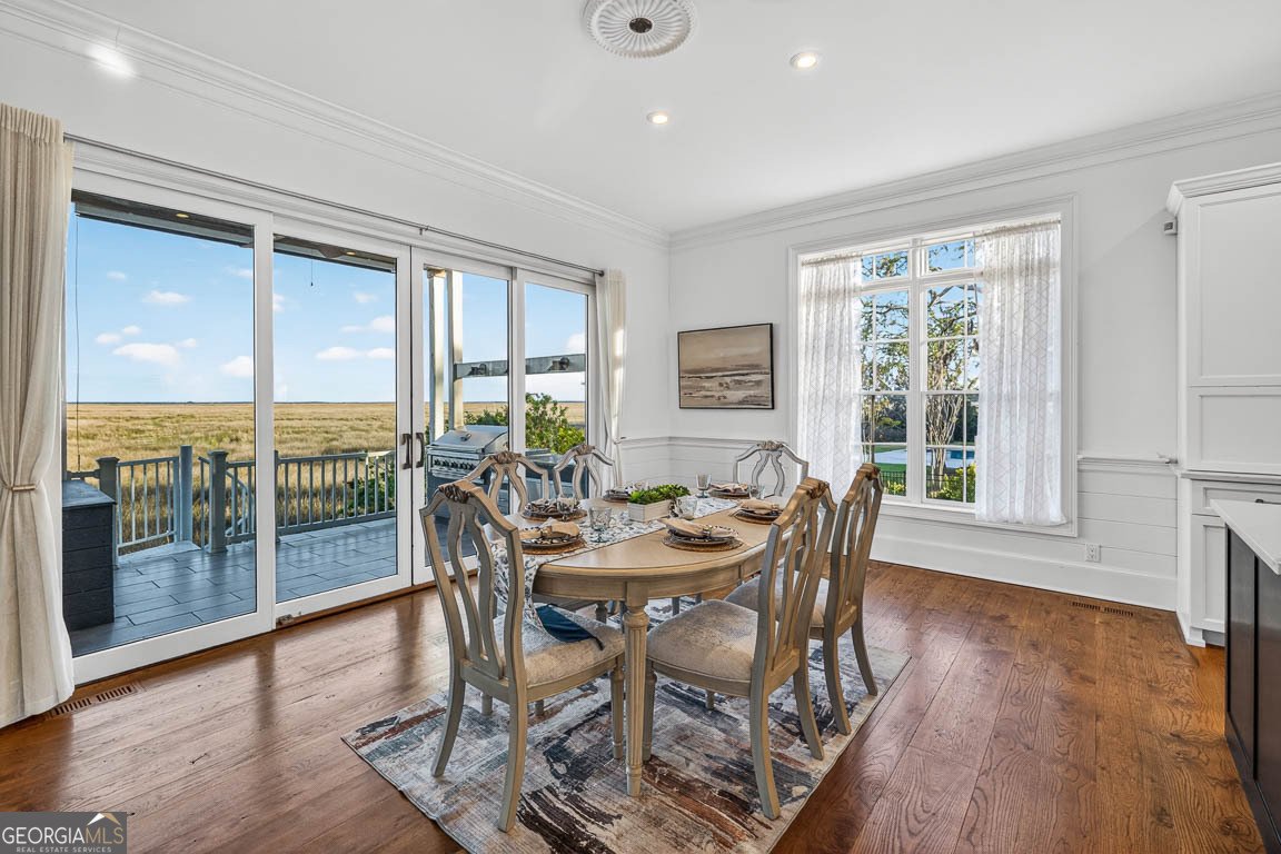 941 Champney St. Simons - Photo 17