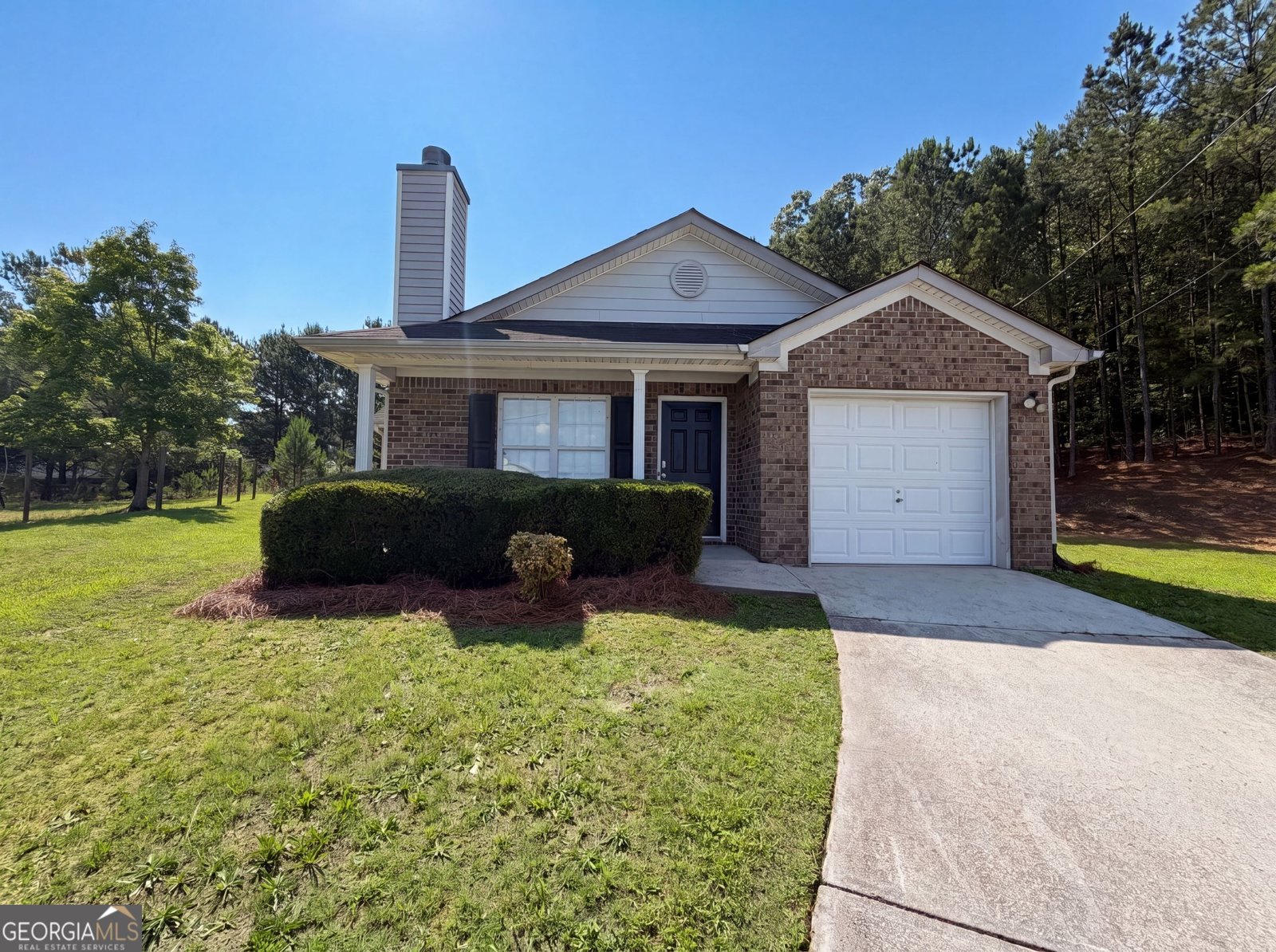 6774 Fairfax Court Lithonia - main photo