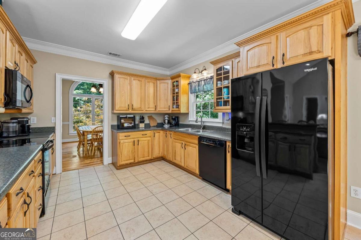 1141 Golf Course Lane Athens - Photo 10