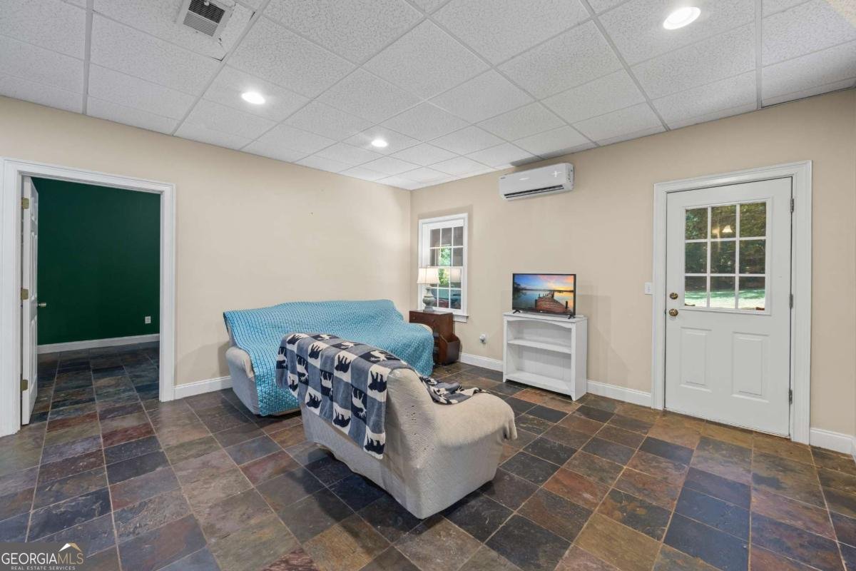1141 Golf Course Lane Athens - Photo 26