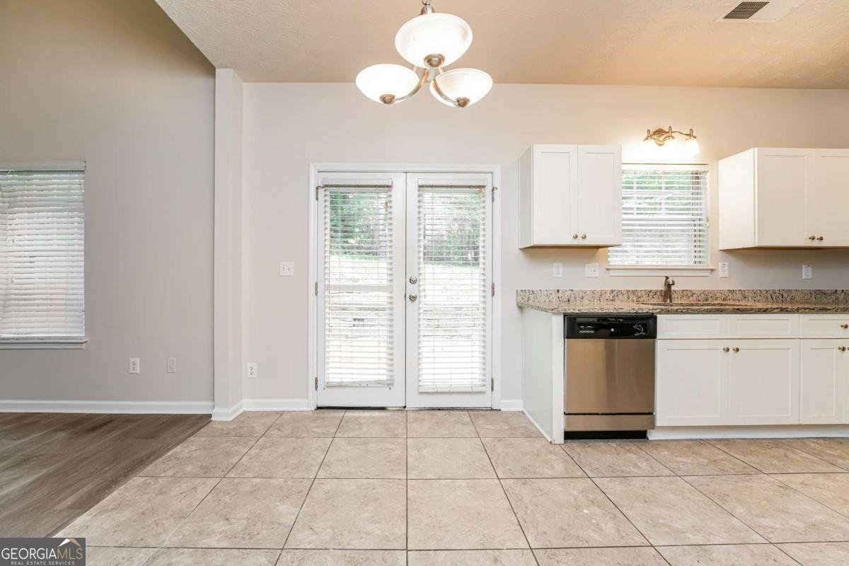 827 Shadow Lake Drive Lithonia - Photo 23