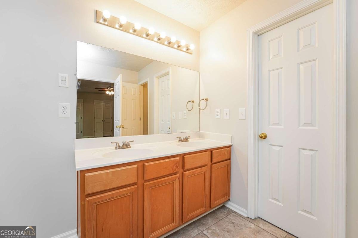 827 Shadow Lake Drive Lithonia - Photo 6