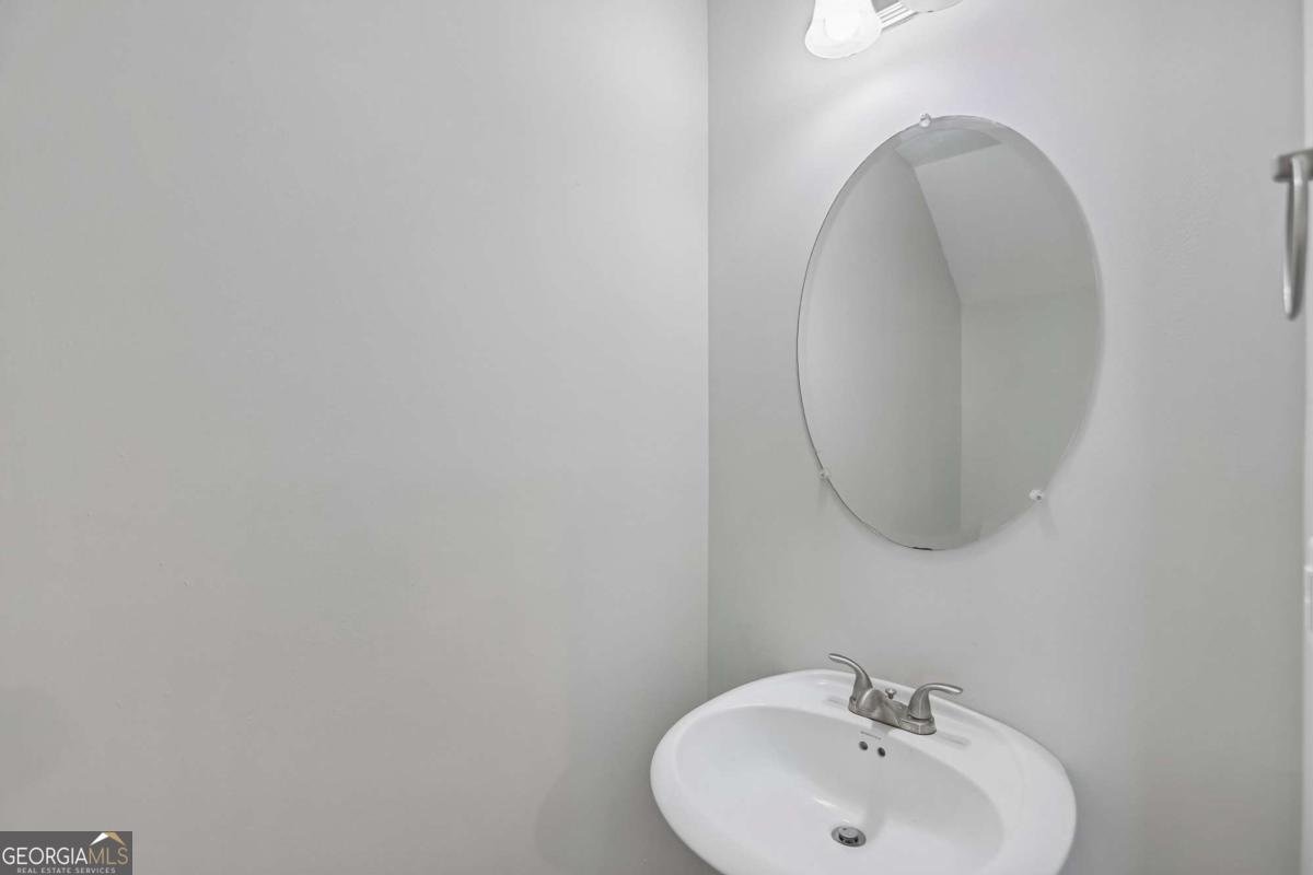4422 Pinscher Street Union City - Photo 12
