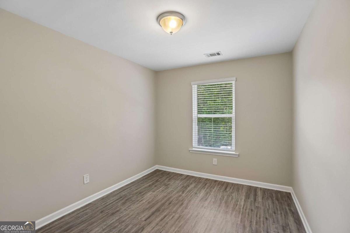 4422 Pinscher Street Union City - Photo 14