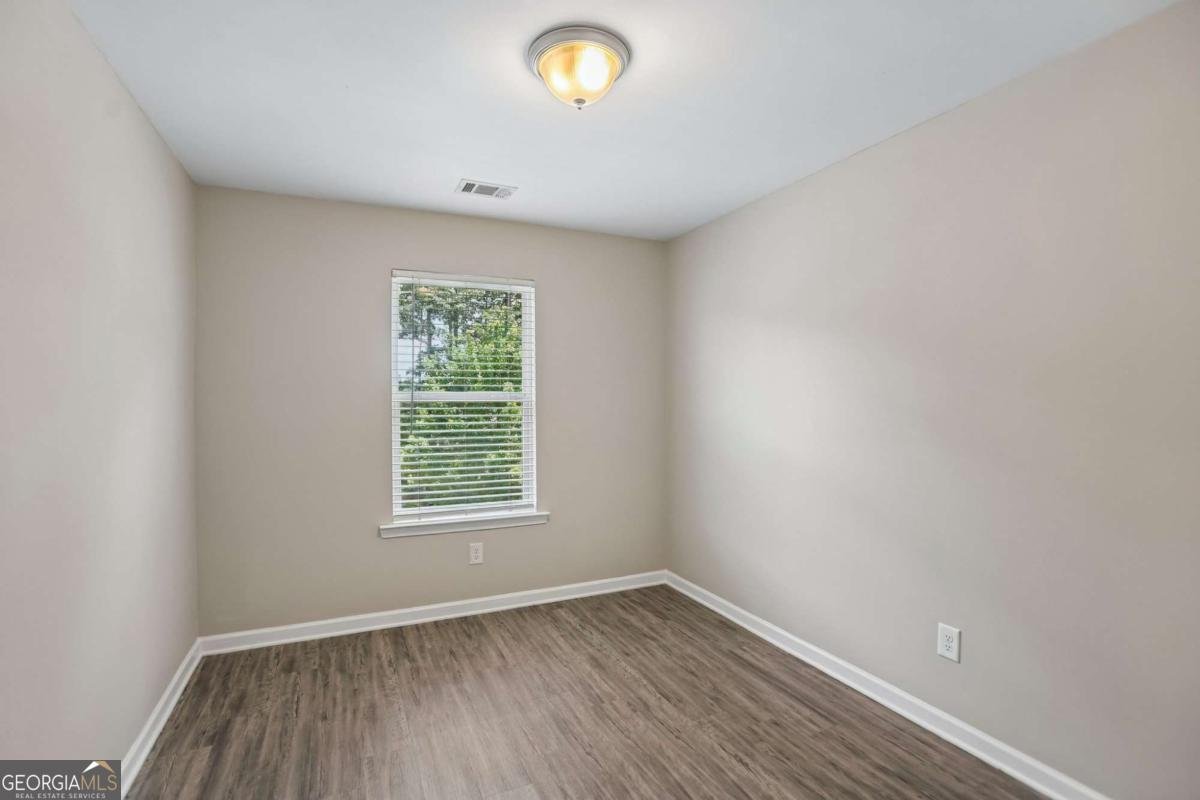 4422 Pinscher Street Union City - Photo 17
