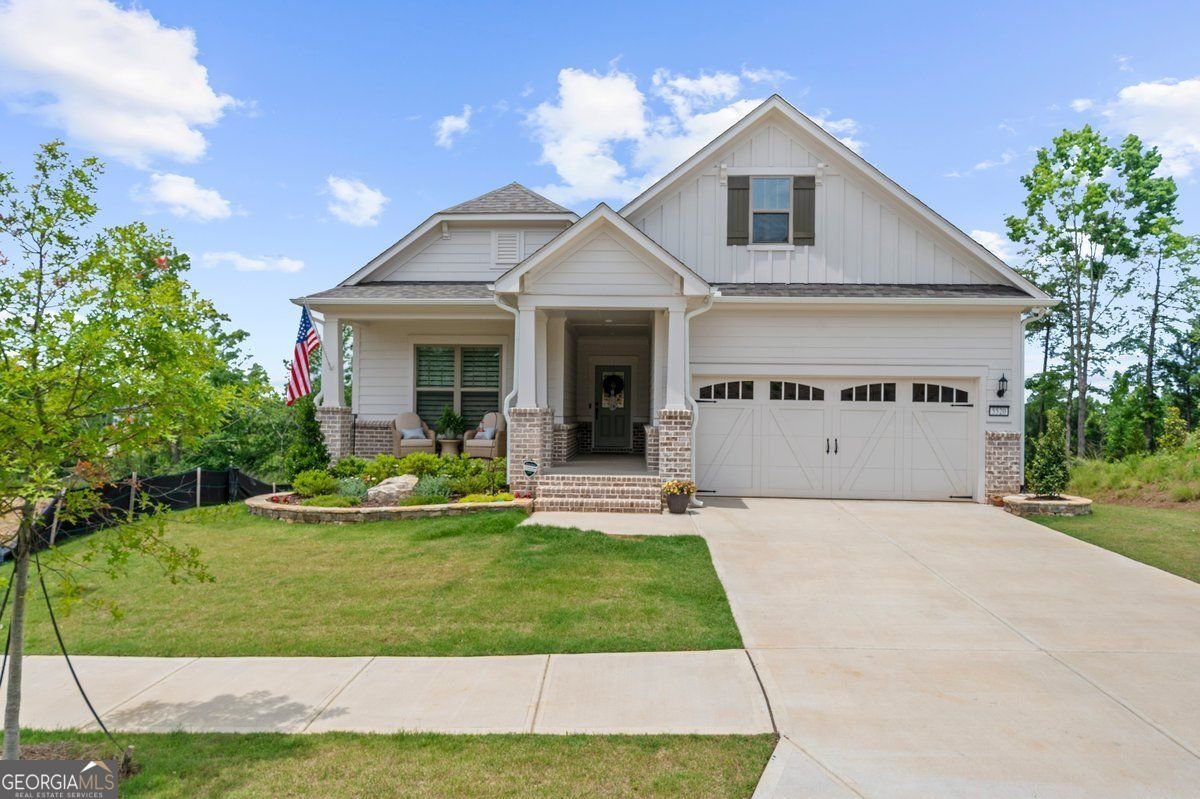 5520 Olive Lane Hoschton - main photo