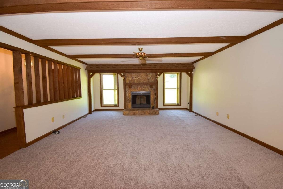 243 Saint Patrick Drive Mableton - Photo 11