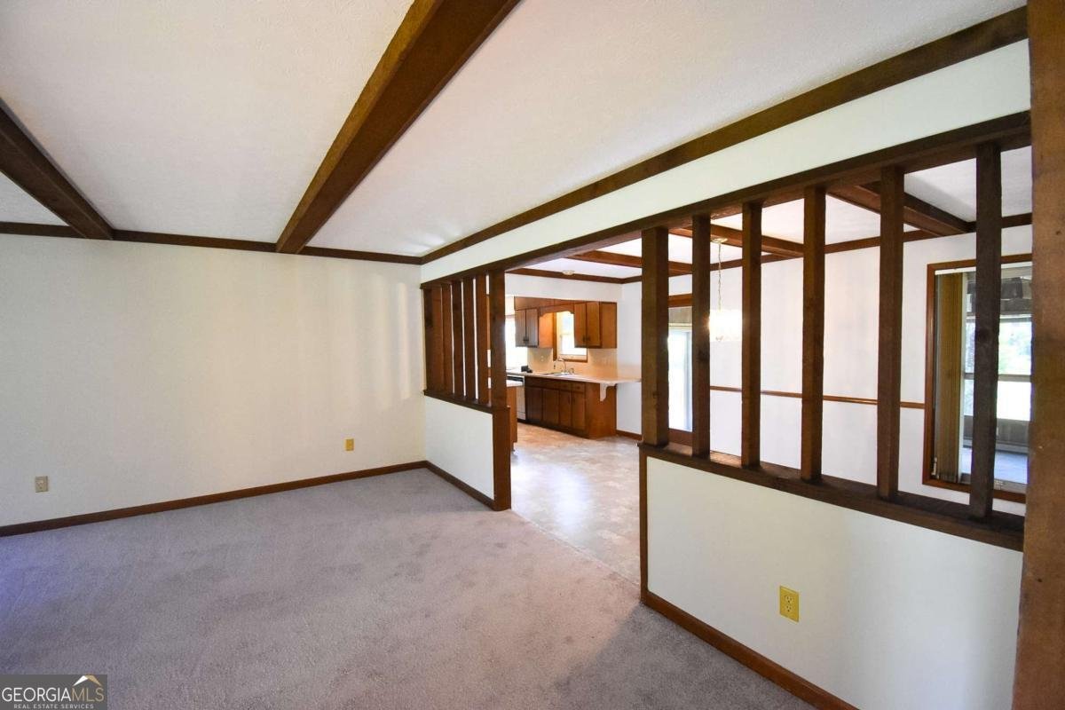 243 Saint Patrick Drive Mableton - Photo 15