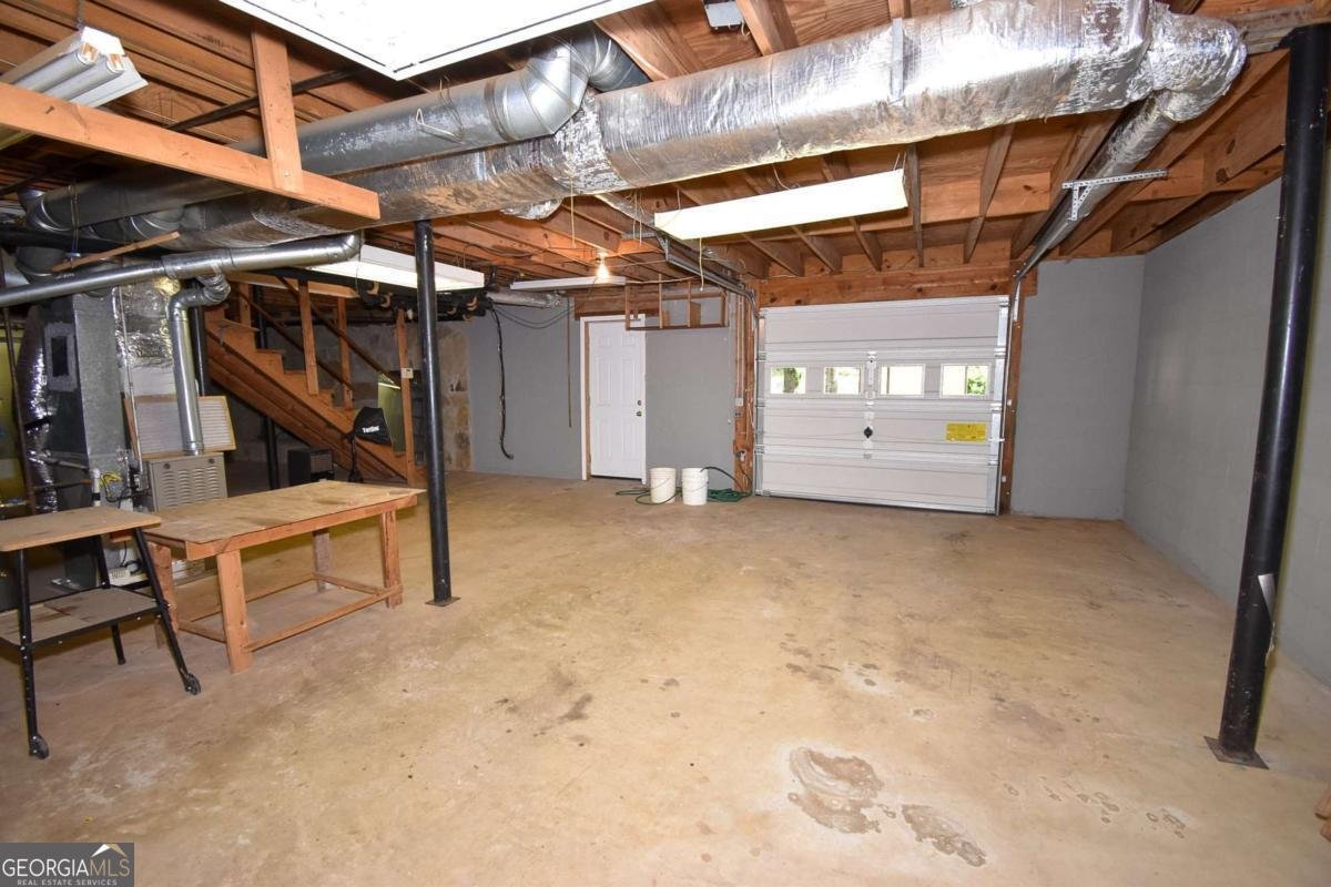 243 Saint Patrick Drive Mableton - Photo 32