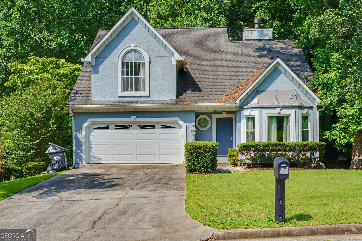 2358 Loren Falls Lane Marietta - main photo