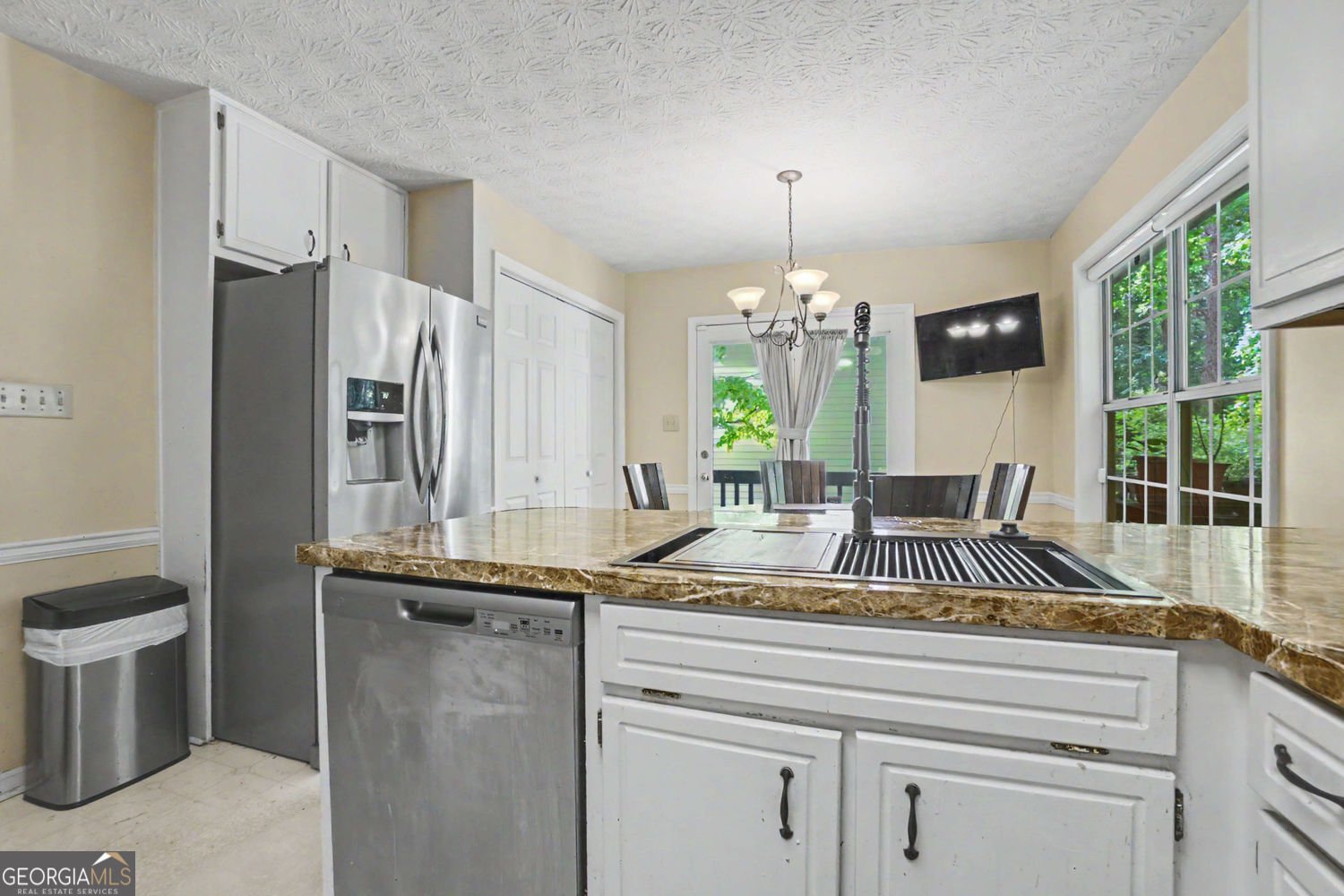 2358 Loren Falls Lane Marietta - Photo 14