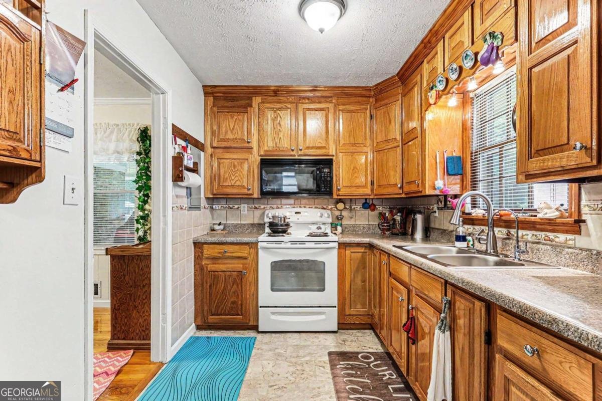 3418 Lake Drive Lawrenceville - Photo 8