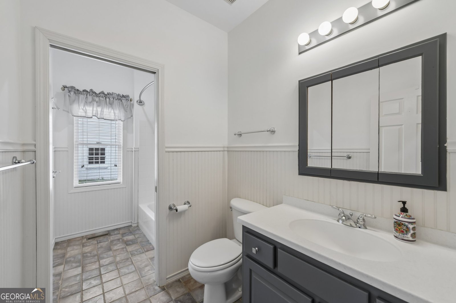 6137 White Oak Drive Flowery Branch - Photo 20