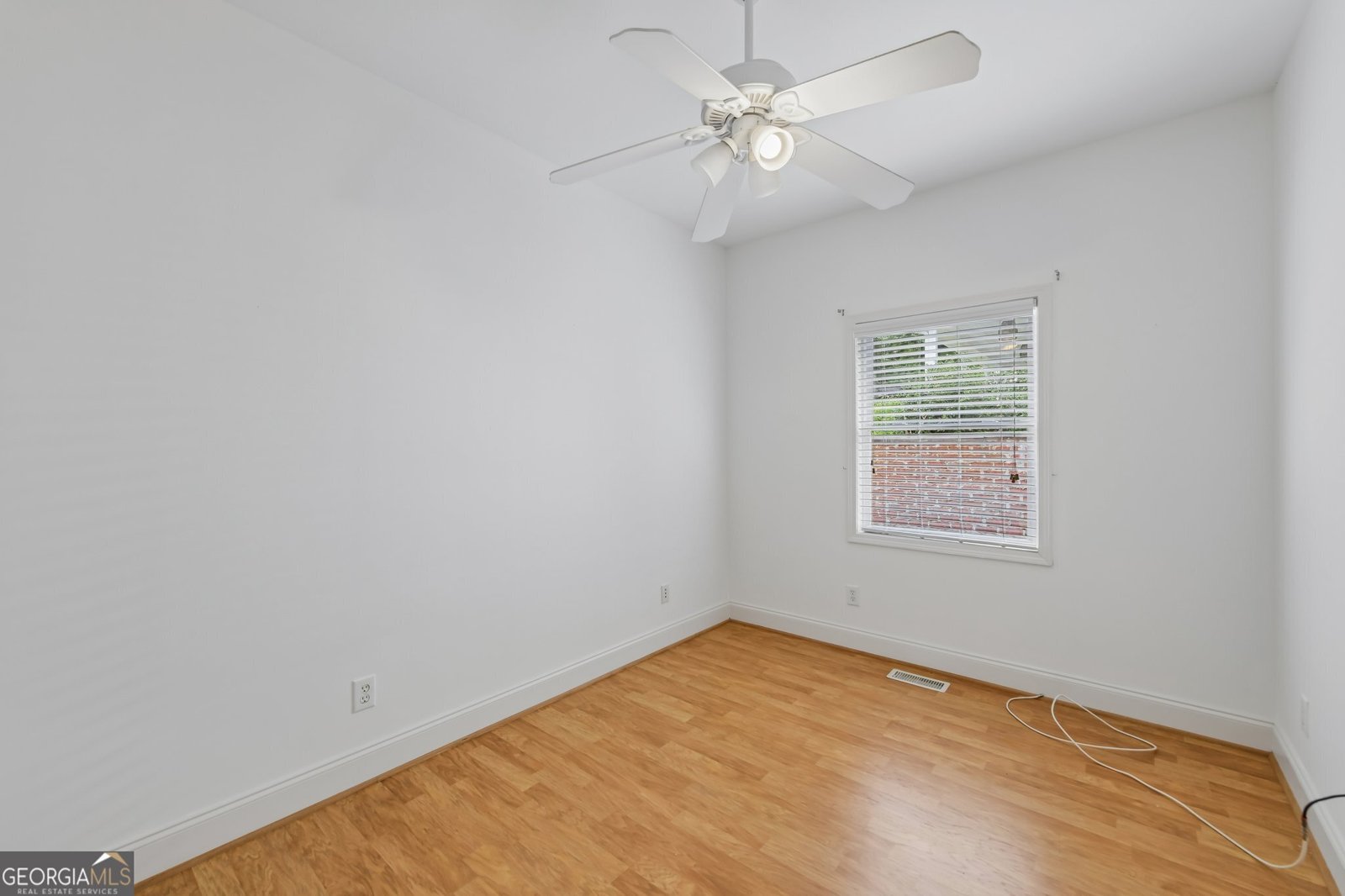 6137 White Oak Drive Flowery Branch - Photo 21