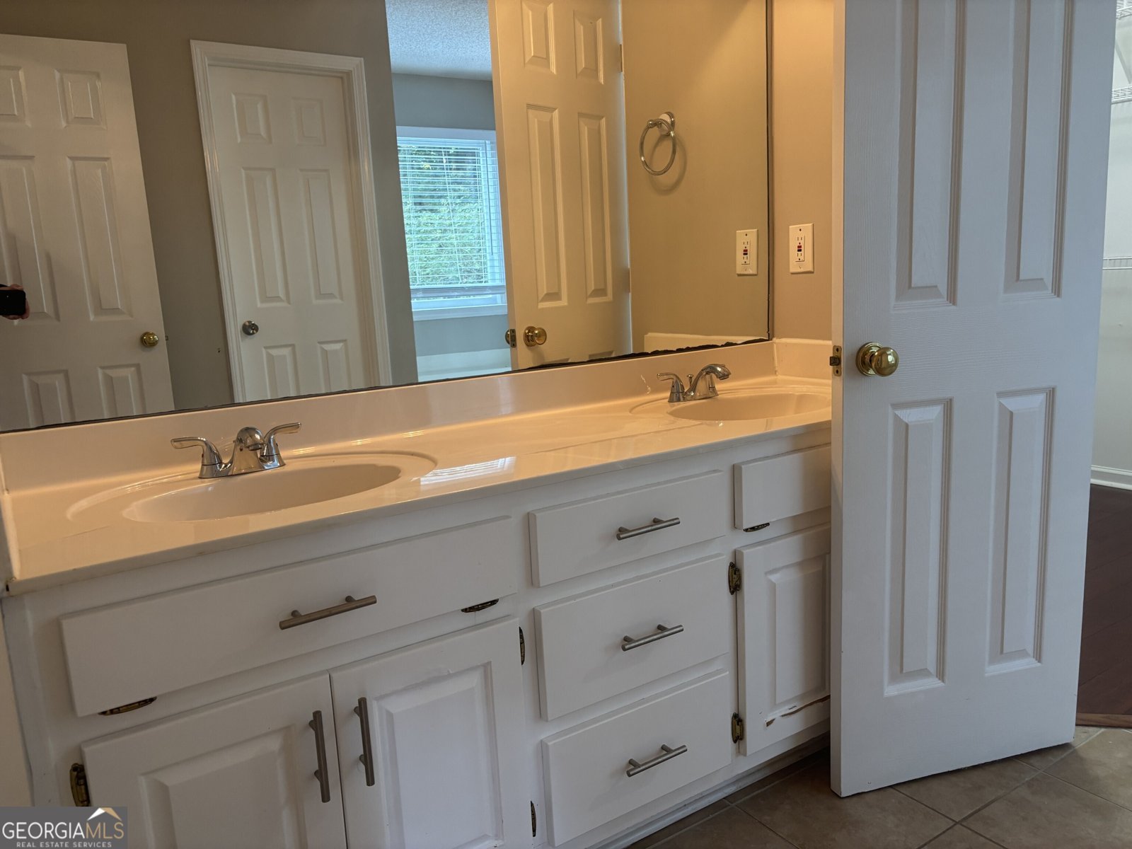7035 Wynfield Drive Cumming - Photo 12