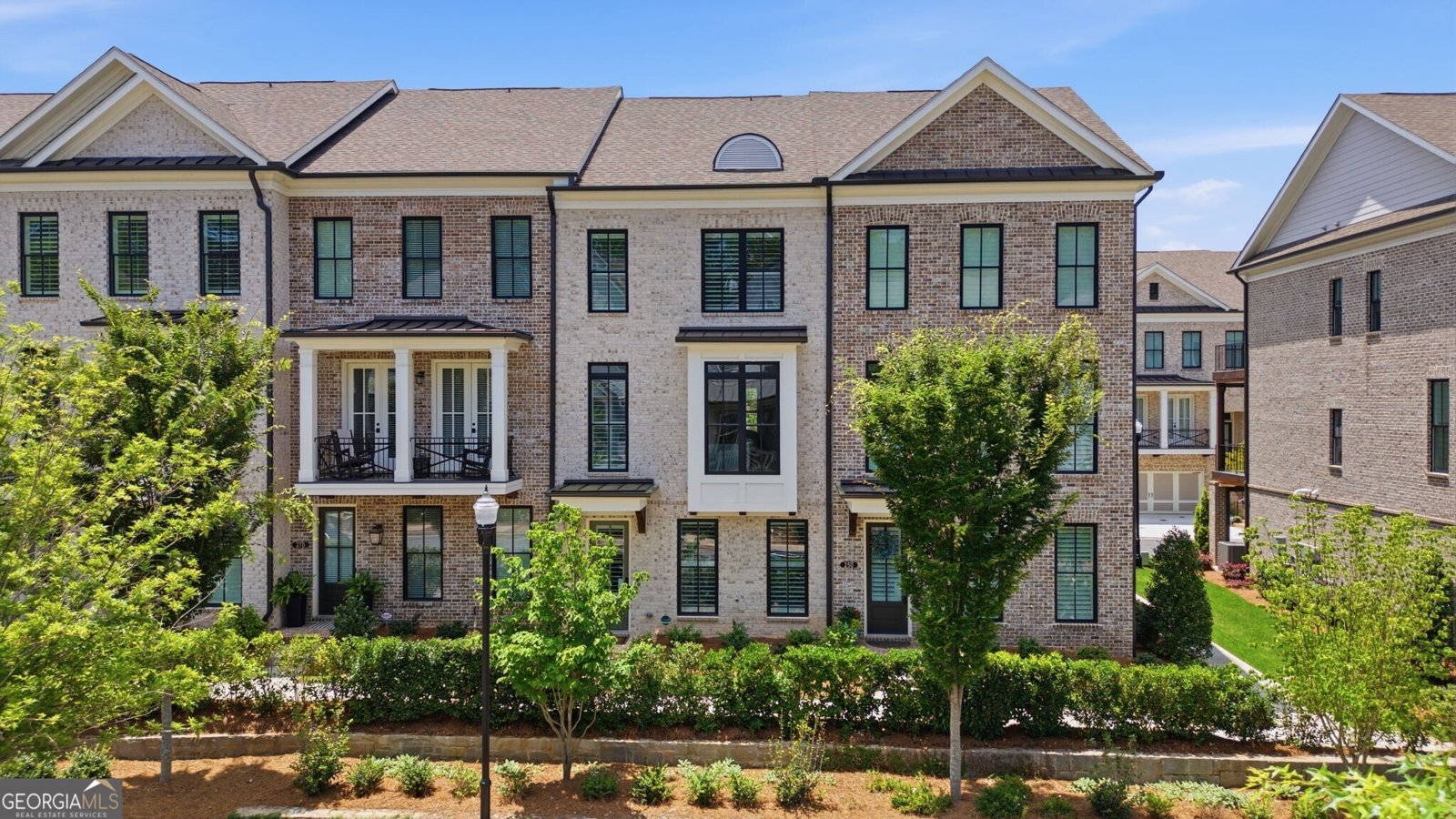 260 Briscoe Way Alpharetta - main photo