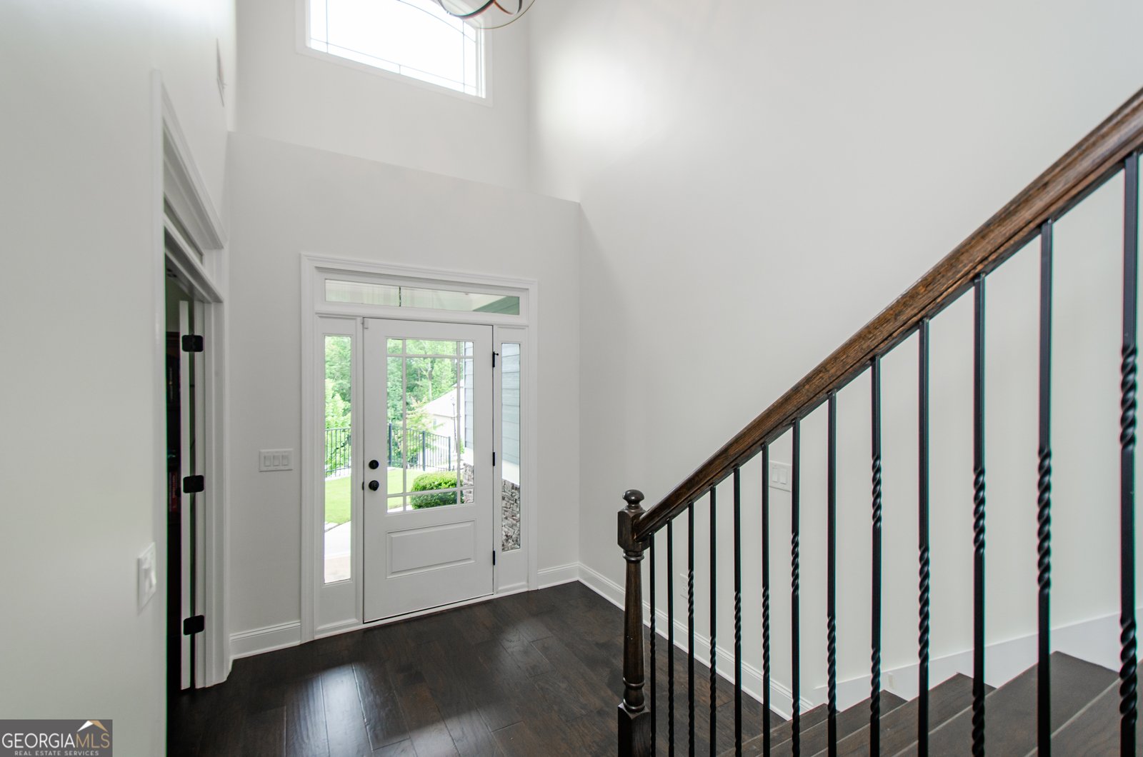 214 Fountain Oak Way Canton - Photo 4