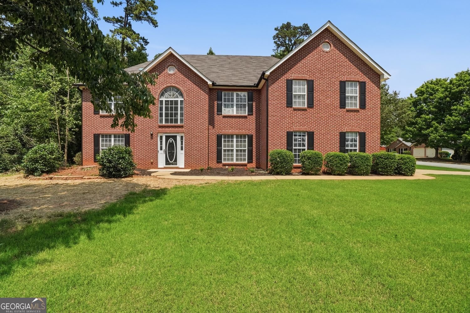 5740 Grove Place Crossing Lilburn - main photo
