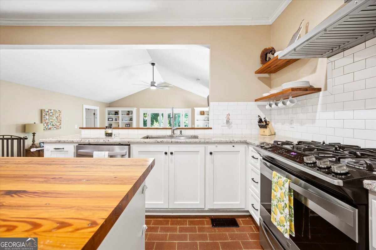 425 Ashley Place Macon - Photo 15