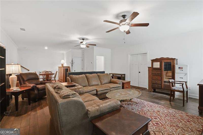 423 Spring Lake Hills White - Photo 17