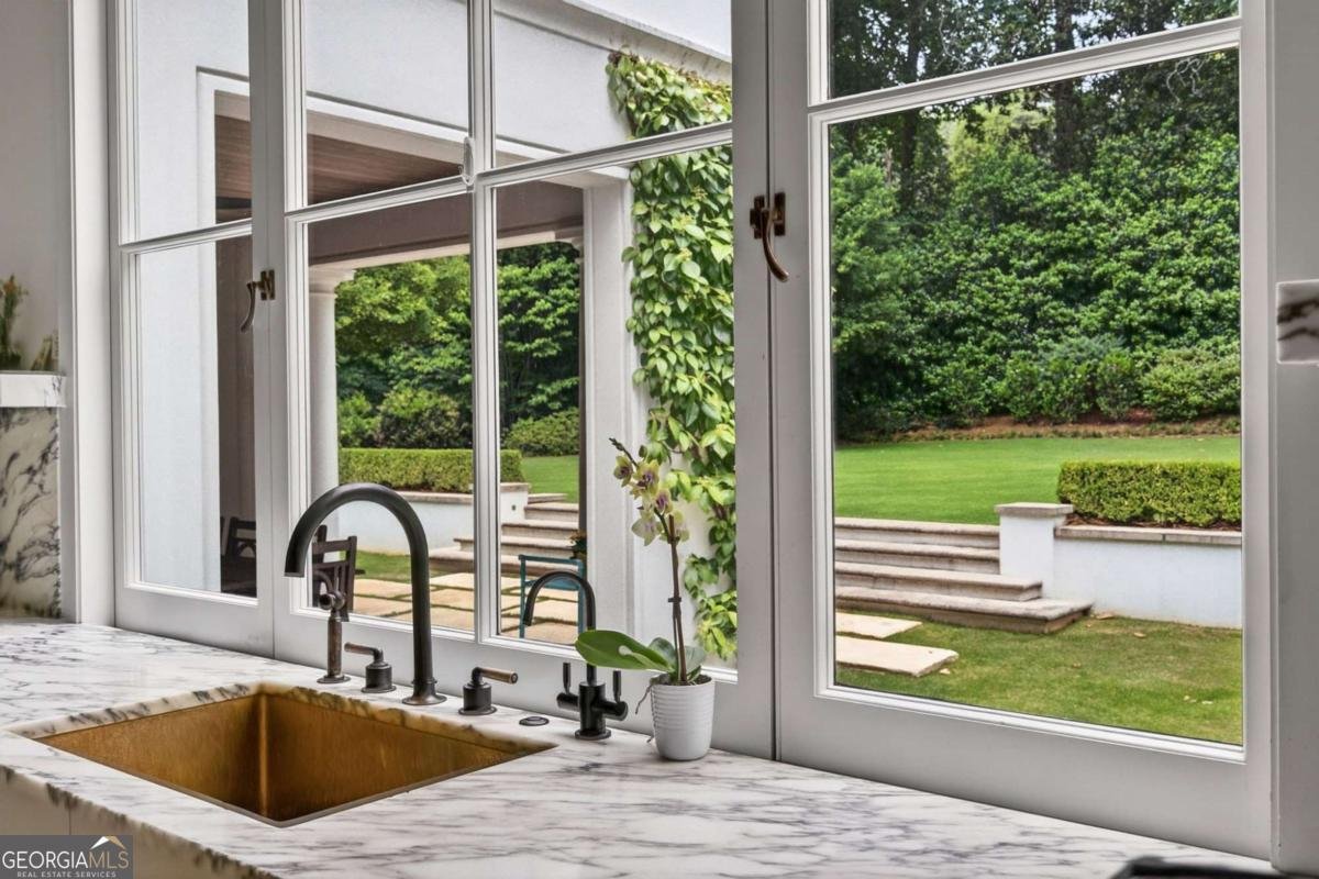 4400 Carmain Drive Atlanta - Photo 20