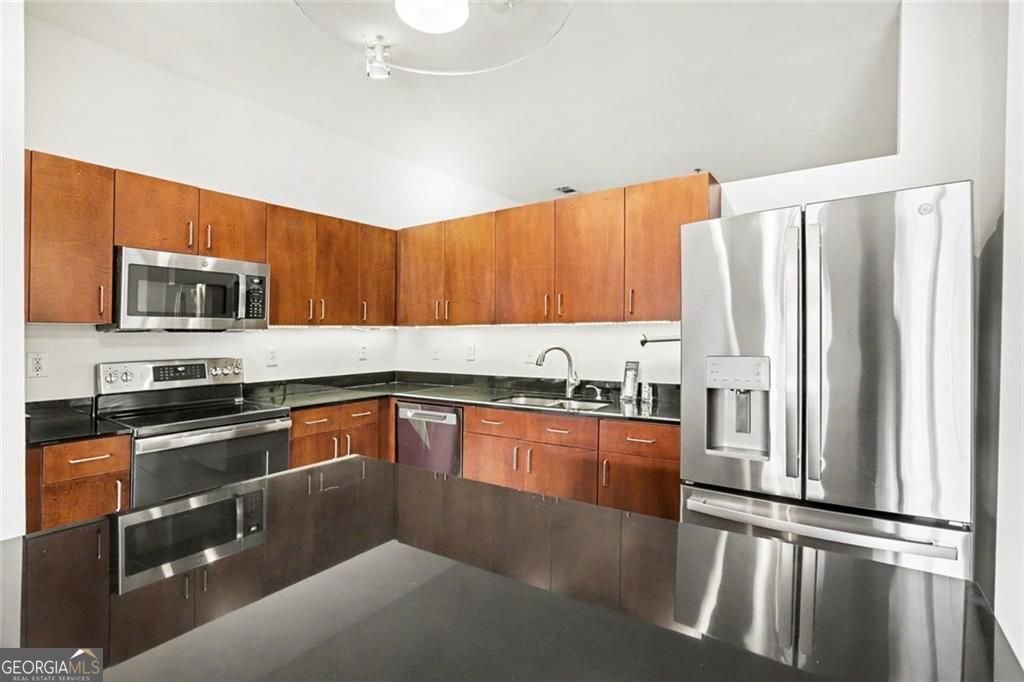 560 Dutch Valley Road Atlanta - Photo 13